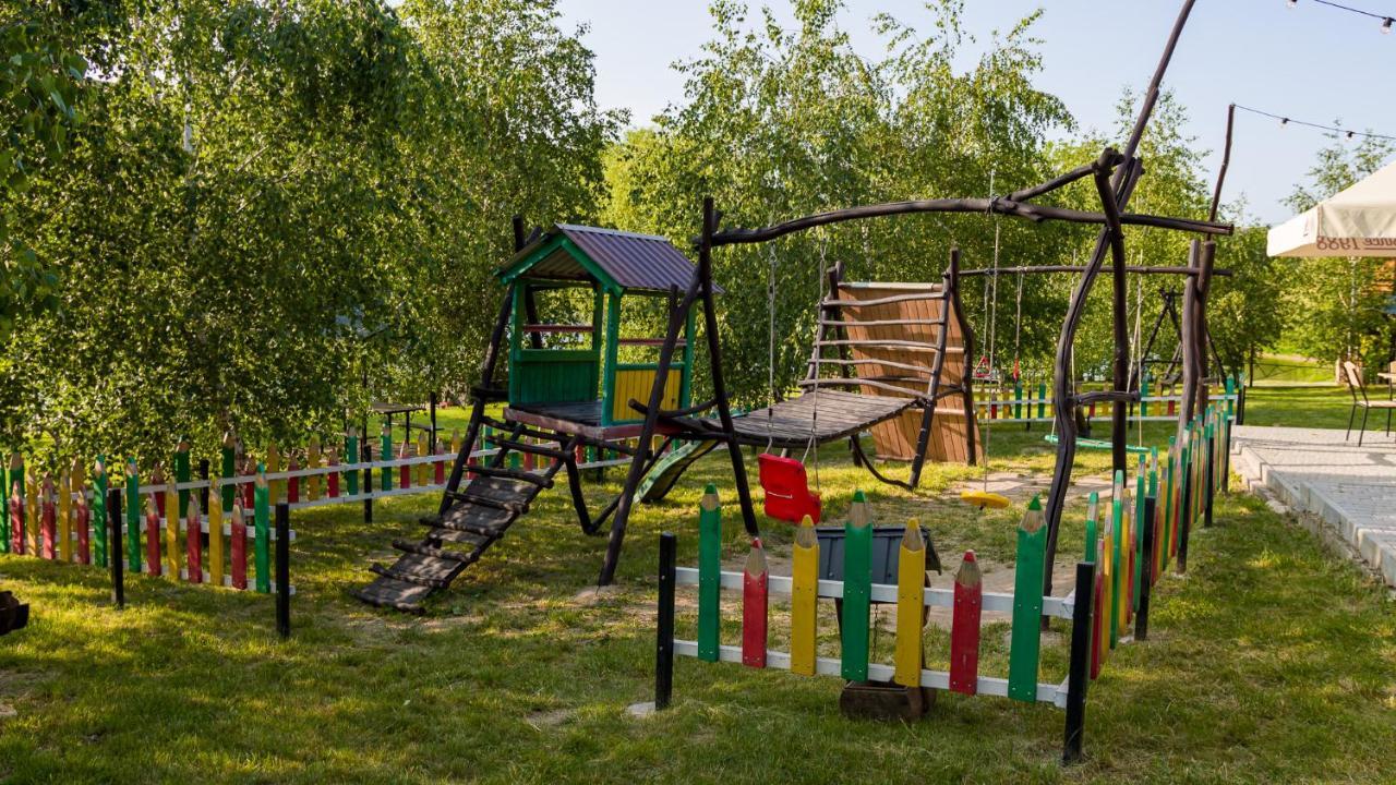 Каньон Hotel Grushevtsy  Eksteriør billede